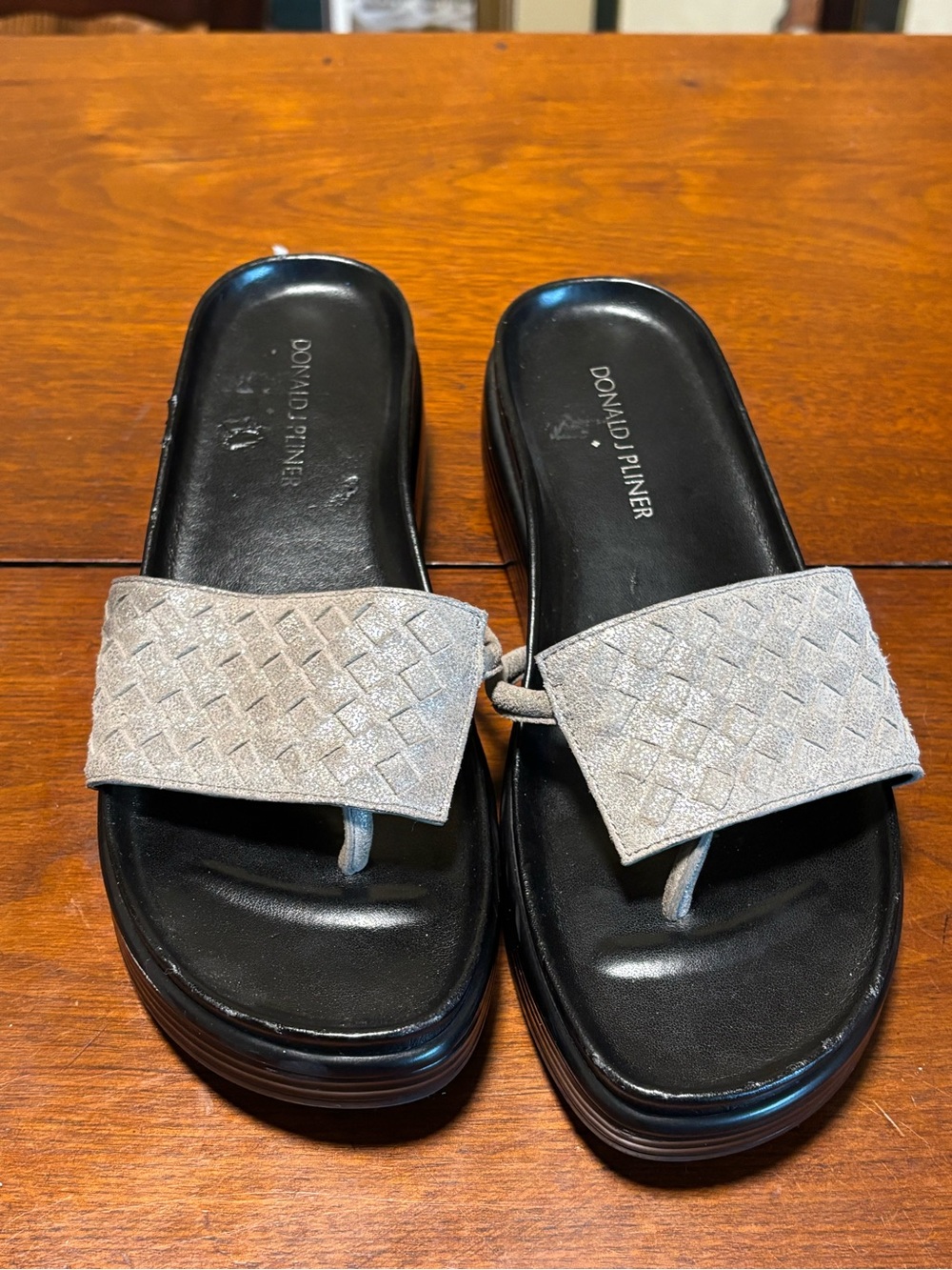 Donald J. Pliner Silver Woven Toe-Post Slide Sandals